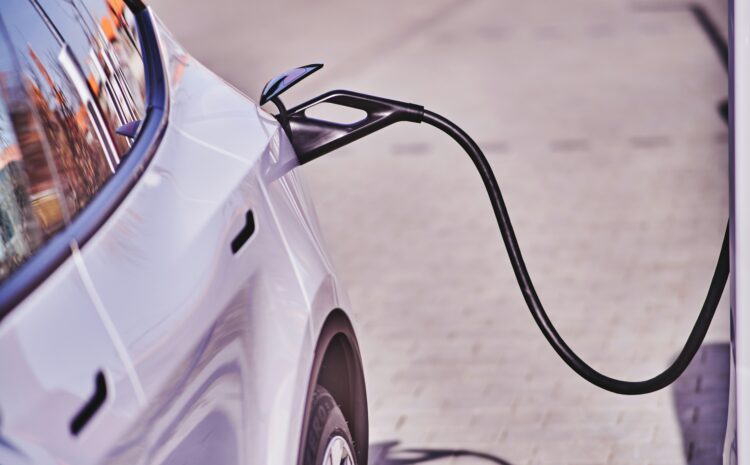 La Transición Energética en las Estaciones de Servicio en México: Oportunidades y Desafíos para el Sector Gasolinero